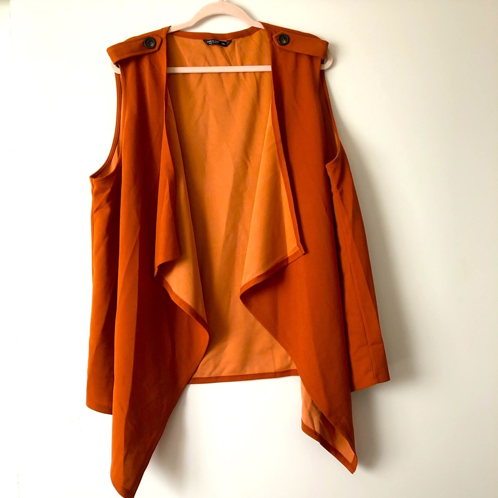 ORANGE WATERFALL VEST. SIZE 4X. New, no tags.